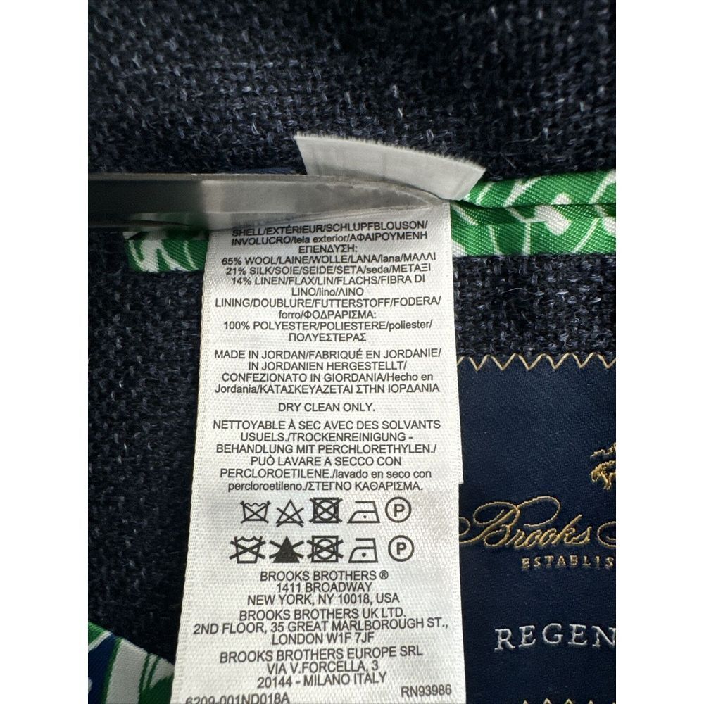 Brooks Brothers Navy Blazer with Butterfly Print Lining 🦋 - Picture 6 of 8